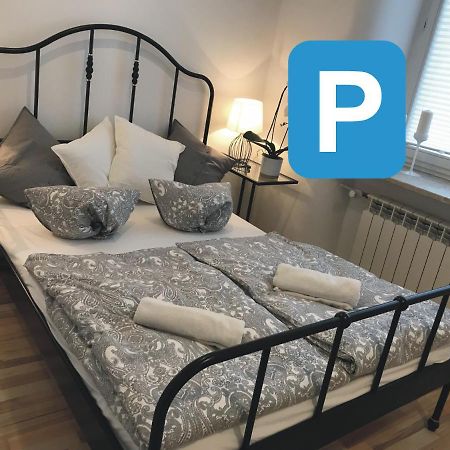 Stare Miasto Swietojerska 12 Apartman Varsó Kültér fotó