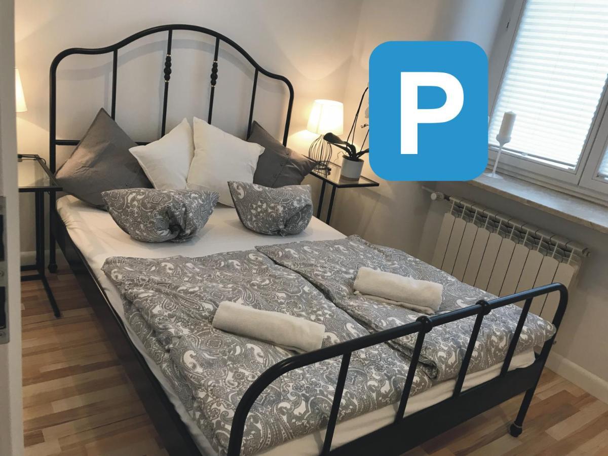 Stare Miasto Swietojerska 12 Apartman Varsó Kültér fotó