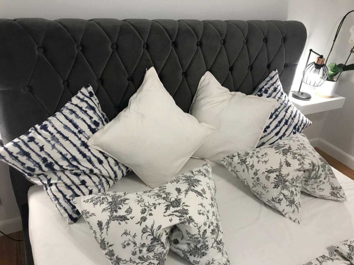 Stare Miasto Swietojerska 12 Apartman Varsó Kültér fotó