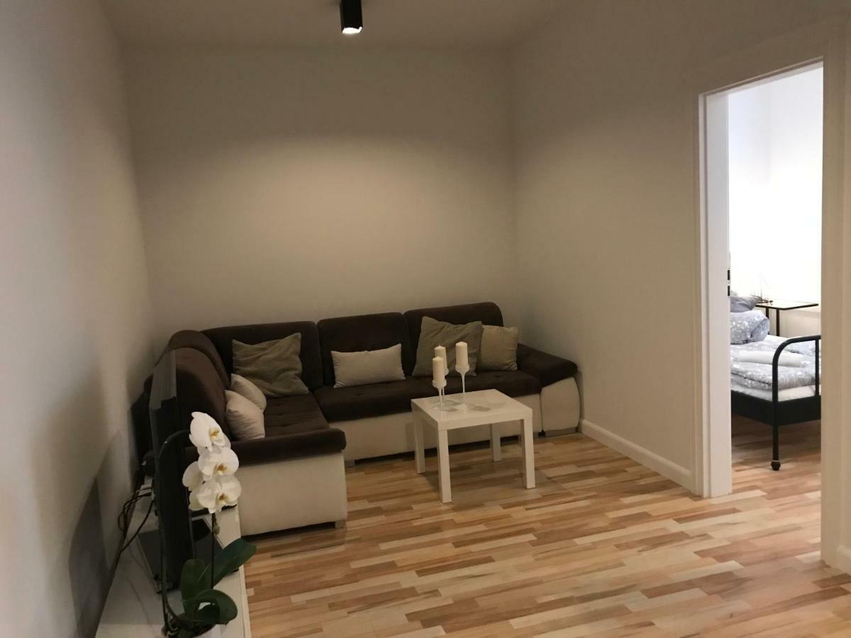 Stare Miasto Swietojerska 12 Apartman Varsó Kültér fotó